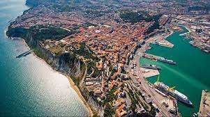 Destinazione Ancona: una città tra cielo e mare